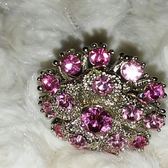 Pink Flower Chezch Crystal Ring - Picture 7 of 7